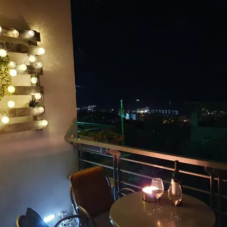 Apartament Dora *