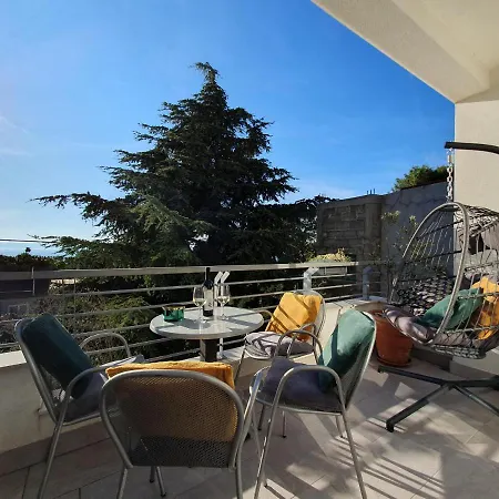 Dora Apartament